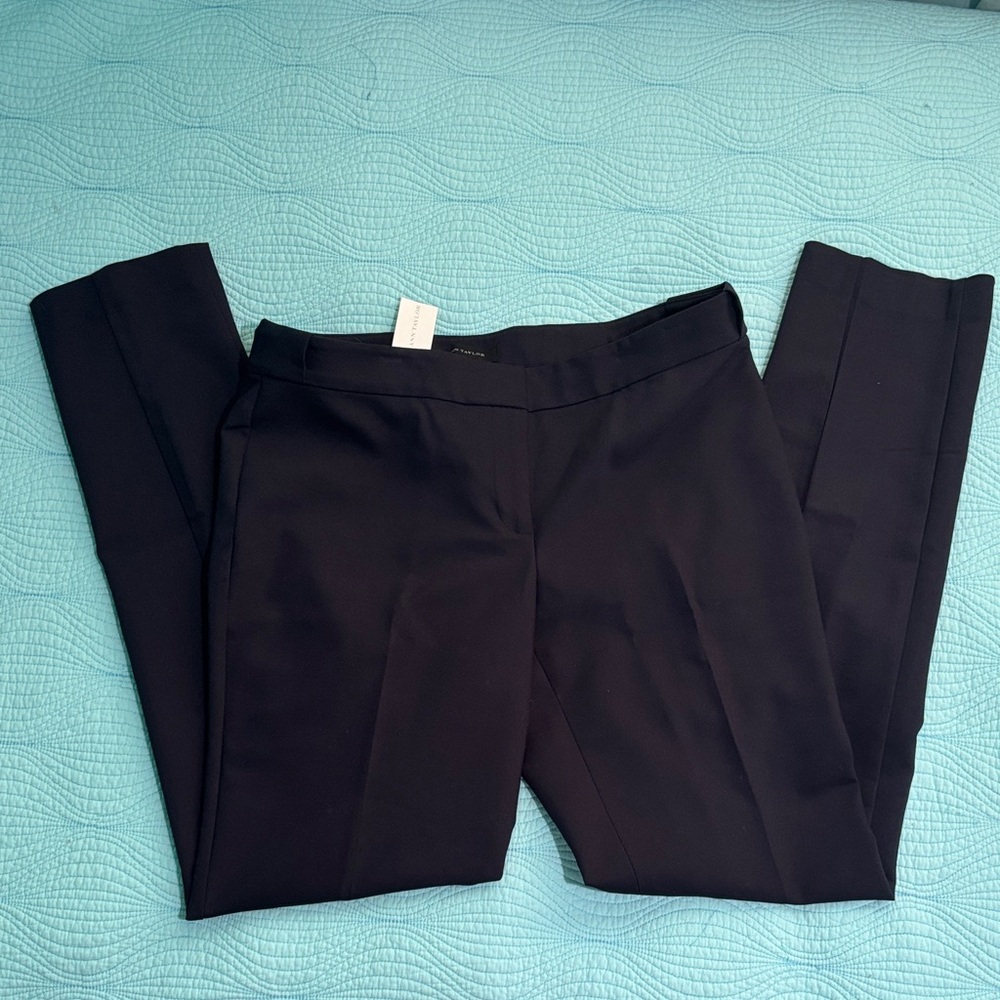 Ann Taylor Classic Dark Navy Skinny Straight Leg Pants